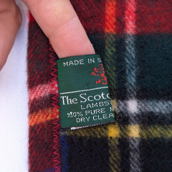 The Scotch House Red Tartan Scarf Wrap 100% Lambswool Plaid LIKE NEW soooo soft! - Picture 7 of 14